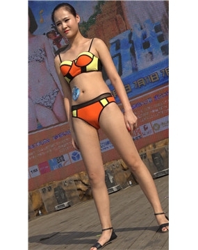 4k-甜美长腿比基尼泳装MM热舞