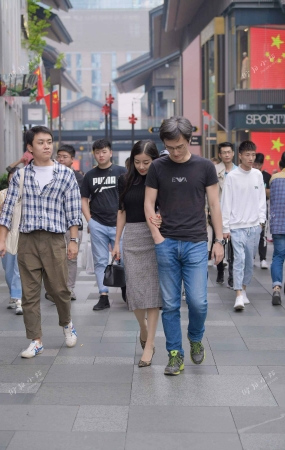 好性感的女友