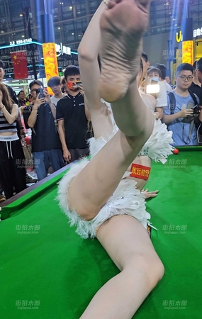台球展G梦儿热血劲爆表演手机4K-9min
