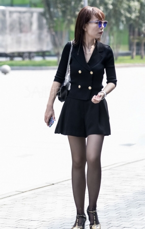 黑丝性感美女-12P