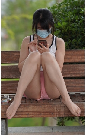 （视频）粉色短裤月牙美女[15.11G/MP4]
