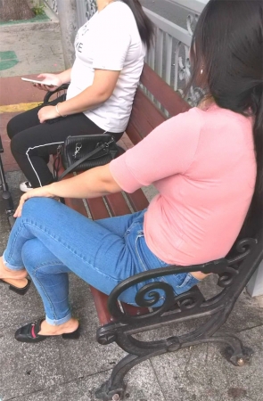 年轻妈妈