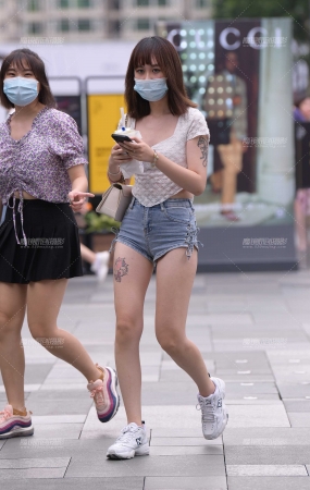 超短热裤女孩~
