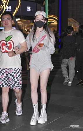 短裤套装美女穿搭 22-05-19-78
