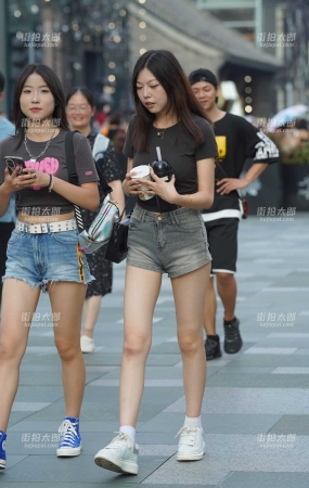 230809-11 90p