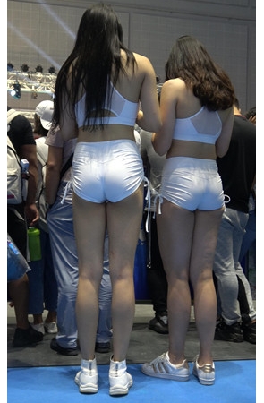 漂亮的极品健身美女模特