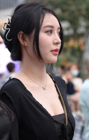 美腿闺蜜