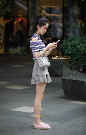 雪嫩清纯小妹 犹如初恋般
