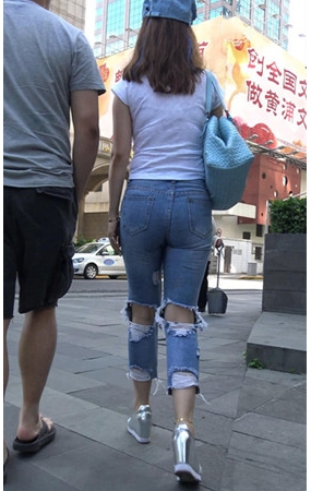 牛仔气质美妇