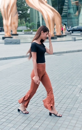 极品大长腿美臀美女高清图