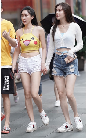 皮卡丘长发热裤小姐姐(40P)[420M/JPG]
