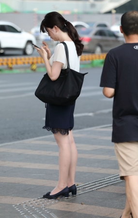 下班的肉丝美女