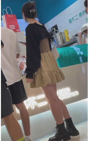 漂亮的女友