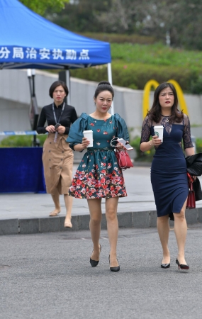 肉丝高跟的熟妇