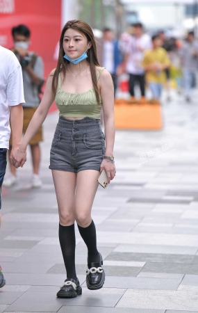 吊带热裤半腿袜 21-09-03-37P