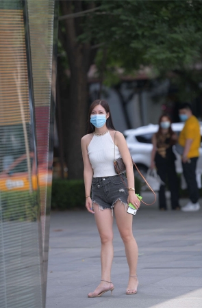 温婉牛仔短裤