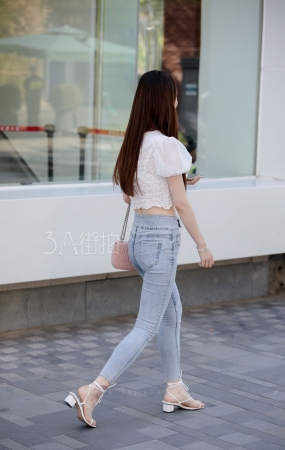 笑容甜美紧身牛仔白凉鞋-27P