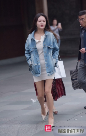 牛子长衣小姐姐3A2713[1.11G]