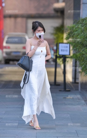飘逸长裙美女
