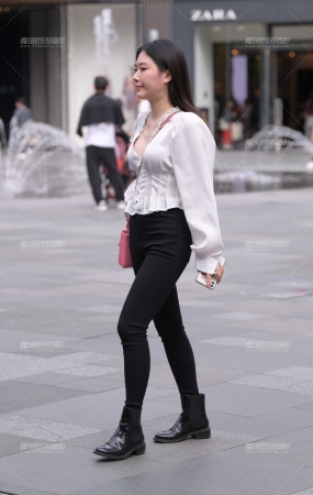 气质性感的美女