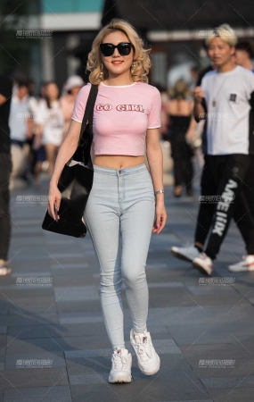 金发美女