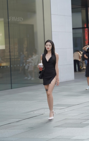 小姐姐厉害了