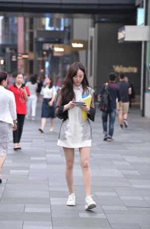 肉丝美腿小姐姐