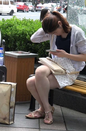 一双玉足极品白嫩