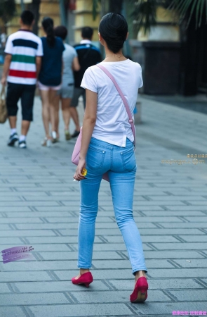 李欢原创——–牛仔，丰腴（16P）