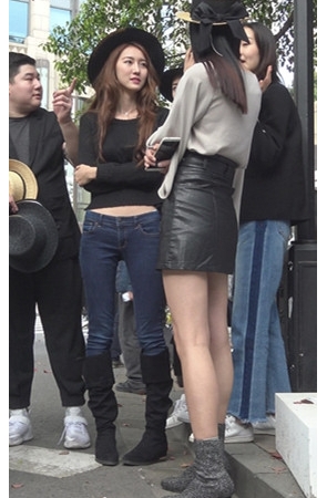 两个漂亮的美女[1.1G/MP4]