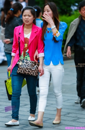 李欢原创——–白裤，丰腴（9P）