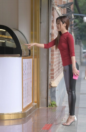 216皮裤-初试锋芒