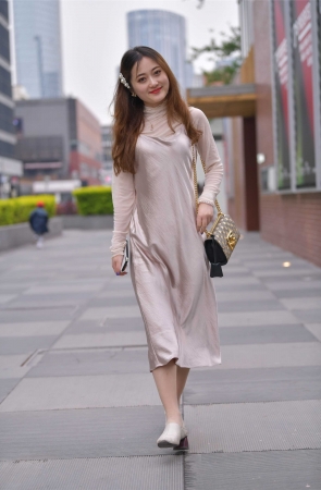 时尚美丽性感的大家闺秀