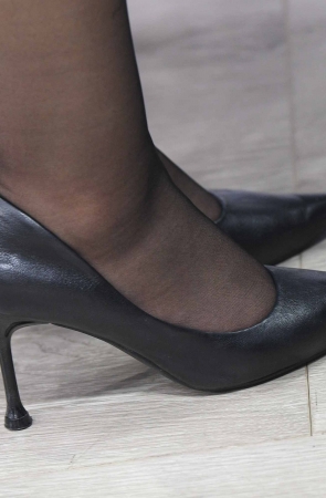 21101-14+89/颜值很高的销售顾问~ 12P