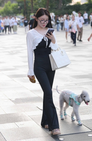 2474-7=79√紧身裤 ～丁姐姐 12P