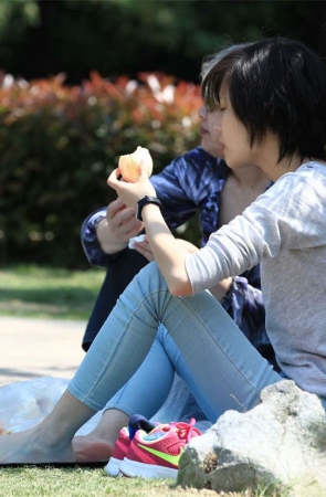 No960 东方女性玉足中，这双脚的细长程度堪称罕见