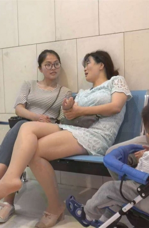 肉丝袜高跟鞋美女