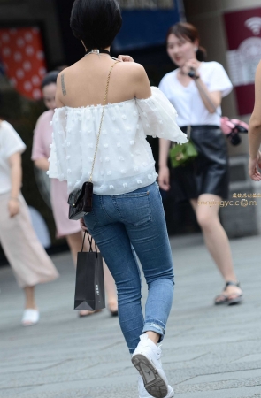 神摄手赛15 抹胸紧牛