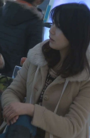 少妇瞬间脱掉超薄黑短丝