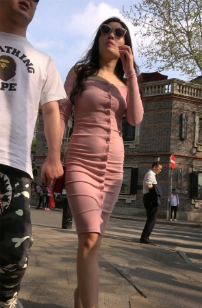 超性感一字肩粉色包臀裙高跟鞋丁内美女