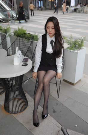 牛男街拍 和漂亮女职员的下午茶时光 [383P8V-12.6GB]