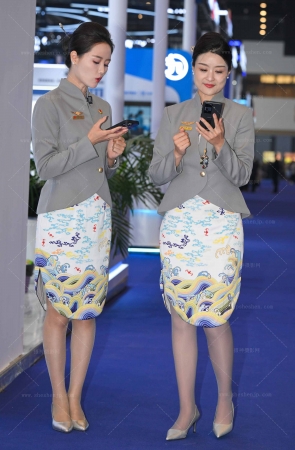 SH25-209-150√海航空姐-双乘务长出海