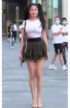 长腿双马尾美女(138P)