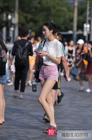 粉红短裙长腿美女3A3396[1.5G]