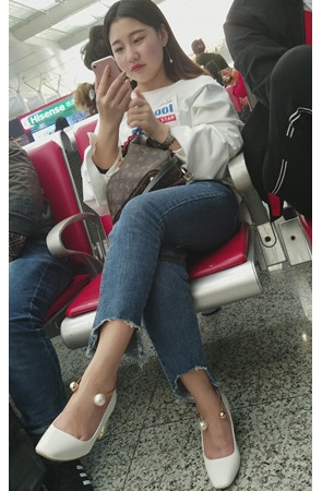 自拍的漂亮女孩