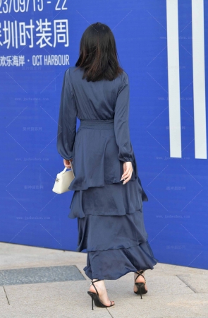 轻淑女型女人哥很喜欢/231215-1-67 15P