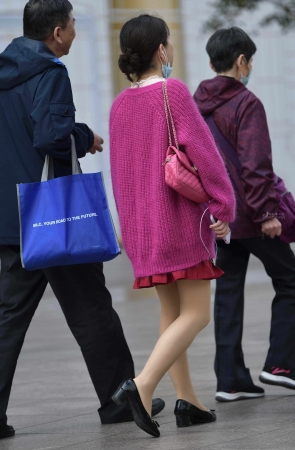 街拍街拍丝袜来一组