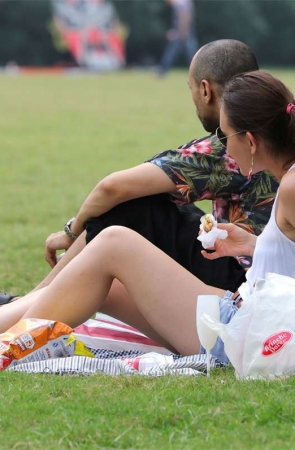 No1145 高分美女抱腿抬脚，动作惊艳足更美艳