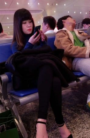 黑色尖角高跟黑色紧身铅笔裤美少妇极品纤细美腿