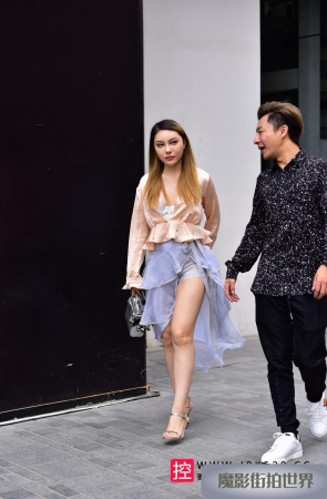 丰满圆润的美腿高跟女3A3394[311M]